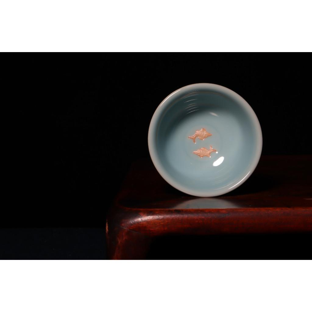 《部町》日本橘吉 仿宋代青瓷雙魚茶盞 湯吞杯 茶杯 五客一組 ｜抹茶 茶道具 茶道 花道 花藝 神社 茶碗 茶葉 京都-細節圖2