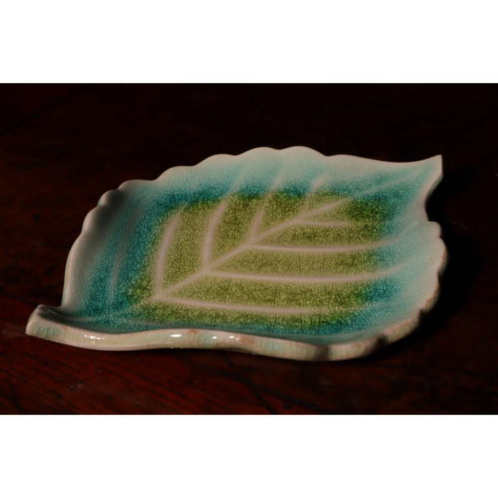 《部町》日本 佳山 手捏冰裂開片葉脈皿 菓子盤 五客 附木箱｜抹茶 茶道具 茶道 花道 花藝 神社 茶碗 茶葉 京都-細節圖3