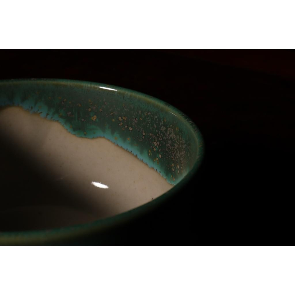 《部町》日本 撒金綠釉 片口湯吞杯 茶杯 水杯 ｜抹茶 茶道具 茶道 花道 花藝 神社 茶葉 茶杯 茶海 茶藝 普洱茶-細節圖5