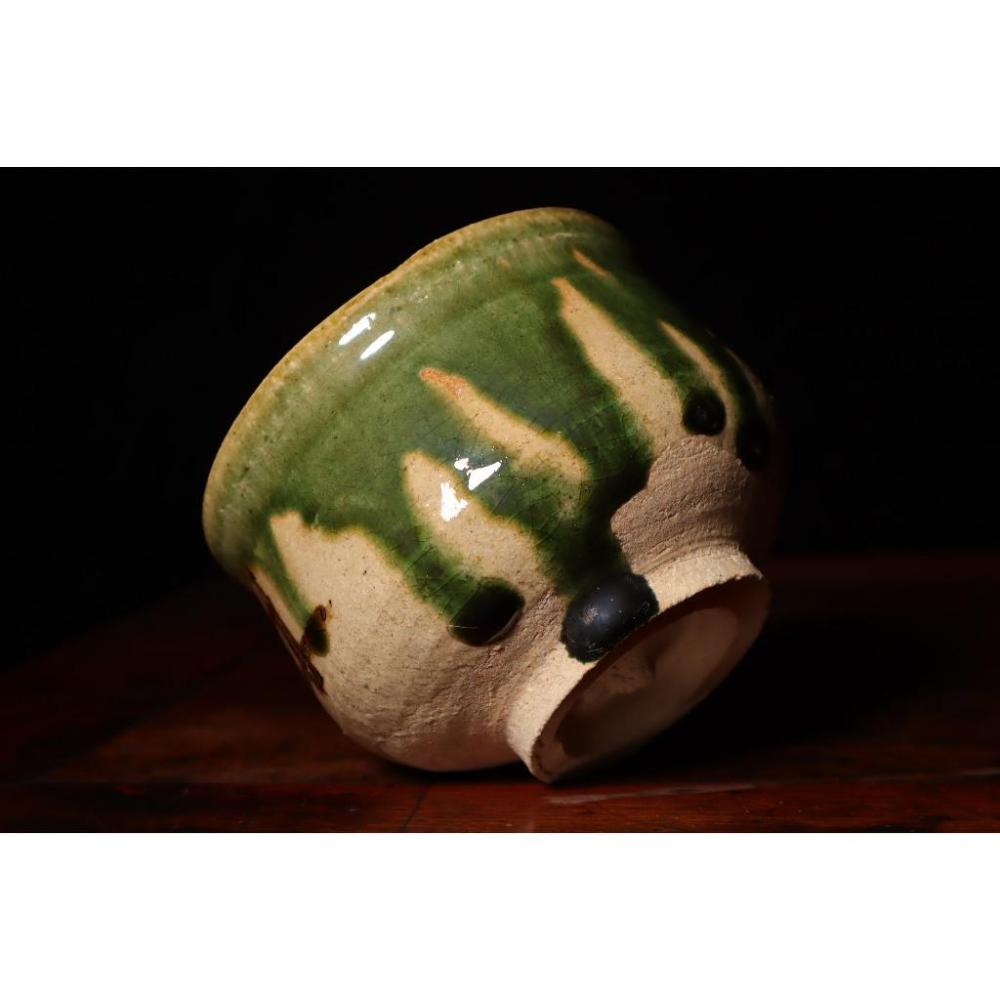 《部町》日本 織部燒 手捏 茶碗 湯吞杯  ｜抹茶 茶道具 茶道 花道 花藝 神社 茶葉 茶杯 茶海 茶藝 普洱茶-細節圖5