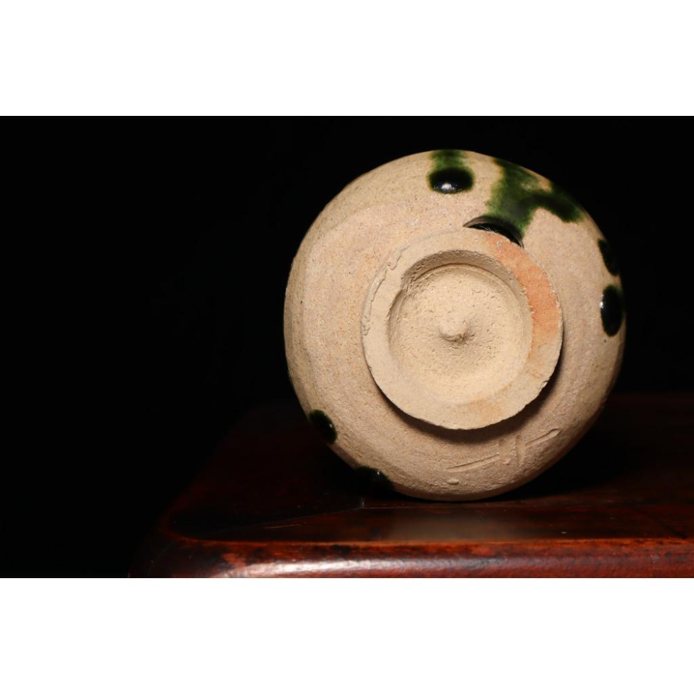 《部町》日本 織部燒 手捏 茶碗 湯吞杯  ｜抹茶 茶道具 茶道 花道 花藝 神社 茶葉 茶杯 茶海 茶藝 普洱茶-細節圖9