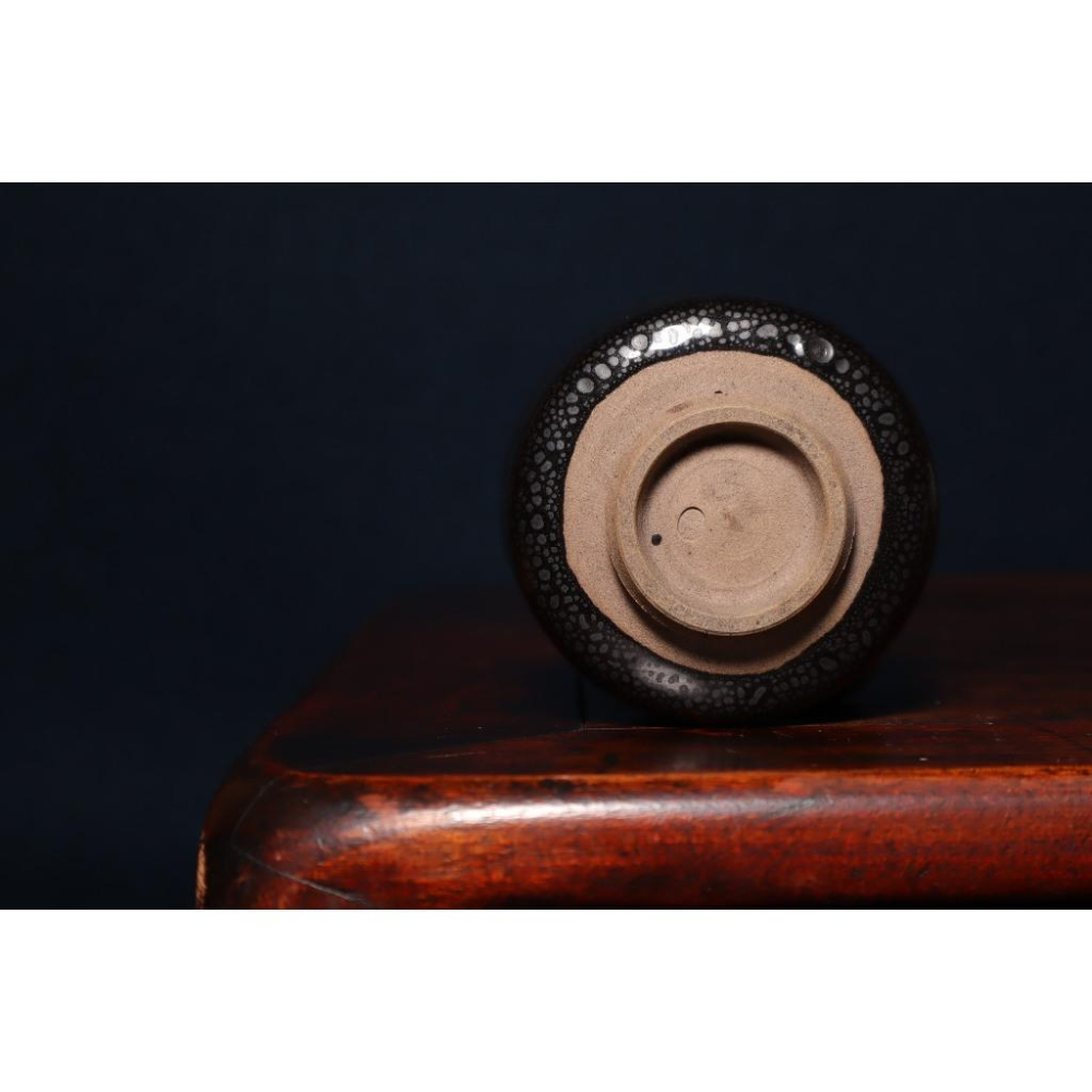 《部町》日本 壽窯 炫耀油滴 手造 湯吞杯 茶杯｜抹茶 茶道具 茶道 花道 花藝 神社 茶葉 茶杯 茶海 茶藝 普洱茶-細節圖9