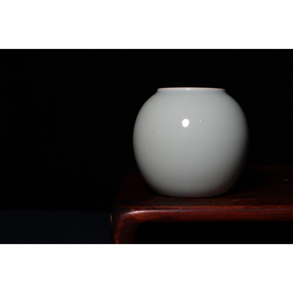 《部町》日本 朝款 手工造青瓷素面花瓶 花器｜抹茶 茶道具 茶道 花道 花藝 神社 茶碗 茶葉 京都 茶杯 茶藝 茶杯-細節圖2