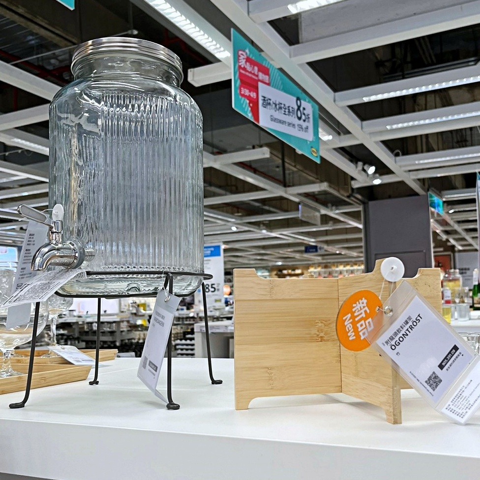 【小竹代購】IKEA 宜家家居 附龍頭飲料罐架  飲料罐鐵架 派對用 餐廳用 不鏽鋼 鐵架 VARDAGEN-細節圖2