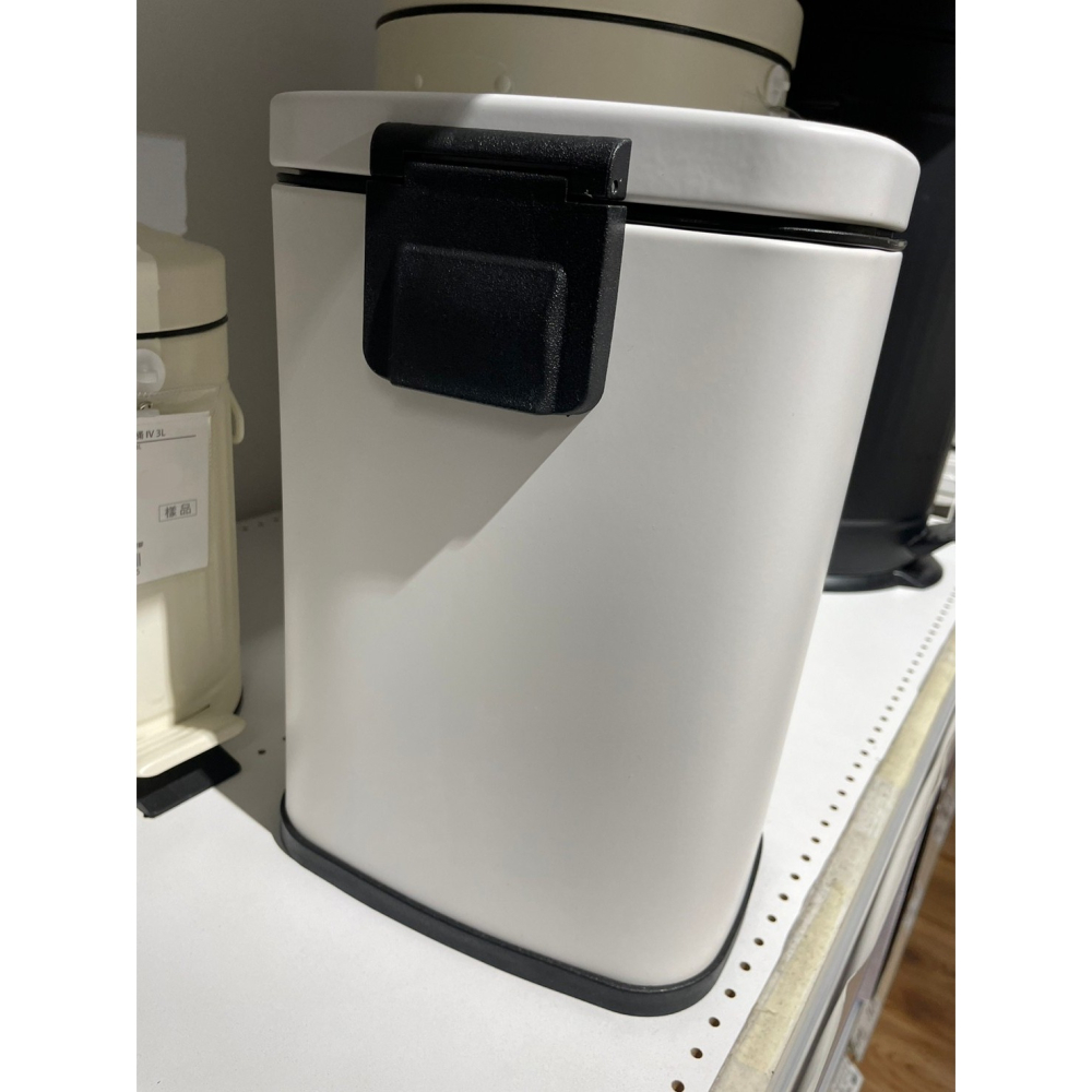 【竹代購】正品代購 nitori宜得利家居 30L 40L大型垃圾桶 緩降垃圾桶 北歐風格 超質感 腳踏式垃圾桶 附內桶-細節圖5