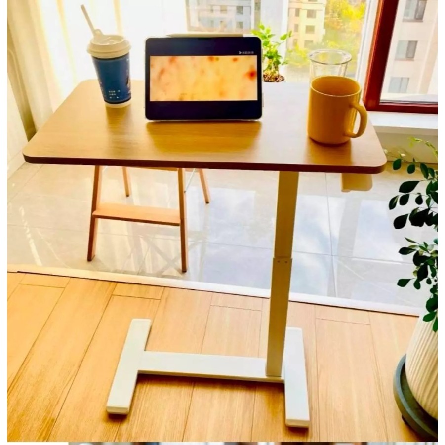IKEA代購 BOLLSIDAN 筆記型電腦桌 筆電桌 升降式邊桌 懶人桌 電腦桌 移動式桌子 床邊桌 升降桌-細節圖6