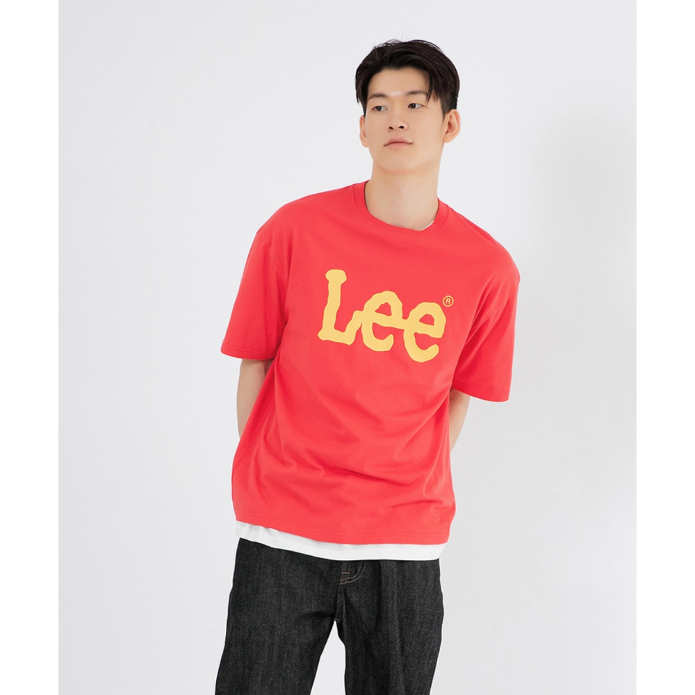 🇰🇷【LALAKOREA.】𝜗𝜚 LEE 預購🛒 胸前大LOGO 短袖t-細節圖4