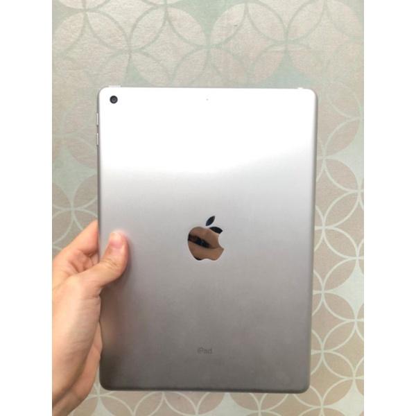Apple iPad 5 128G WiFi 9.7吋 銀色-細節圖2