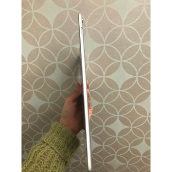 Apple iPad 6 32G WiFi 9.7吋 銀色-細節圖6