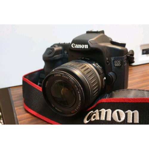 Canon EOS 50D附18-55mm鏡頭