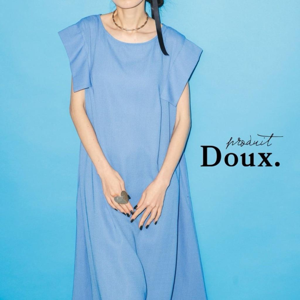 ｜洋裝｜二手DOUX 小眾日本貴牌 紫色方肩設計寬鬆洋裝 大袍長袍洋裝 有內襯 Free碼 官網售16500日圓-細節圖7