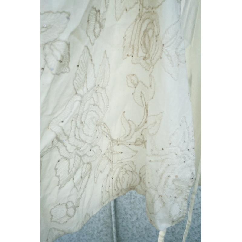 ｜襯衫｜法國品牌 法式全棉米白重工刺繡亮片翻領長袖襯衫 一片式包裹設計 側系帶收腰氣質韓系百搭 尖領-細節圖4