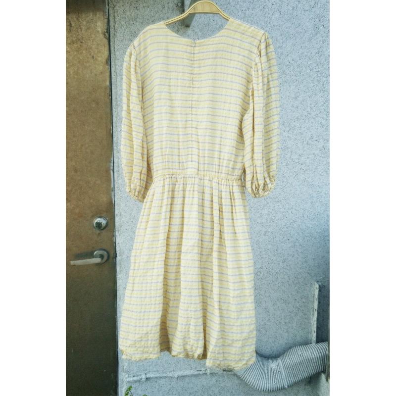 ｜洋裝｜FOXEY BOUTIQUE 日本古著店購入 日本製 黃色條紋真絲混紡洋裝 花苞蕾絲下擺泡泡袖設計 貴牌桑蠶絲-細節圖4