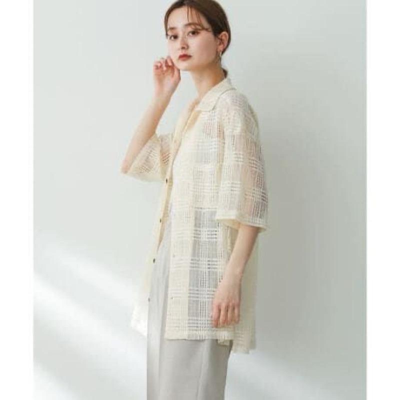 ｜上衣｜sense of place 短袖格紋蕾絲襯衫外搭 復古透膚設計 多層次穿搭 夏日必備 限量雙色 情侶-細節圖7