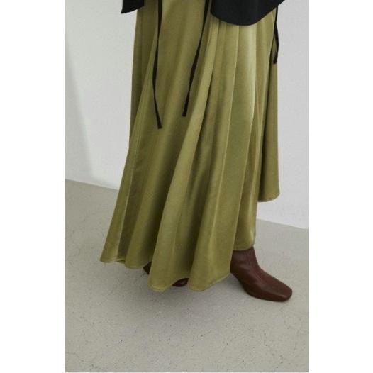 ｜半裙｜stylemixer 全新現貨 橄欖綠色緞面絲綢光澤感大裙擺長裙 S M日貨正品 含吊牌 7700日元 無敵好-細節圖3