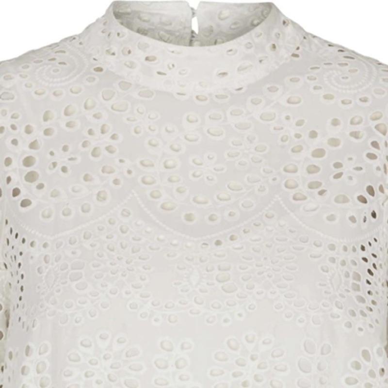 ｜洋裝｜Bruuns Bazaar 稀少! 北歐小輕奢品牌蕾絲鏤空泡泡袖白色洋裝 絕不撞衫  原價6000-細節圖5