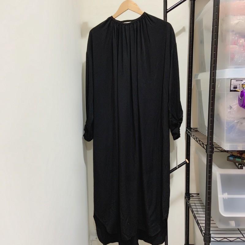 ｜洋裝｜SHENERY蓬蓬袖露背寬鬆洋裝- 剩白色 稀有日本貴牌 實拍 極簡風 Fsize-細節圖3