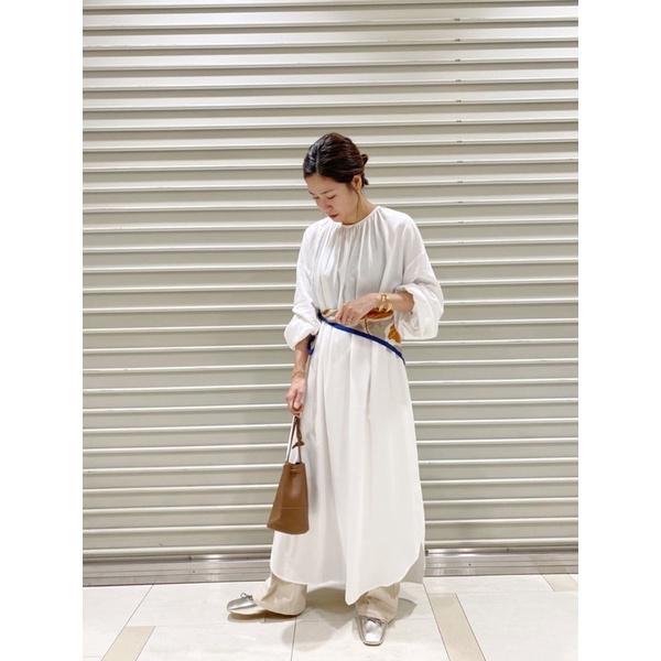 ｜洋裝｜SHENERY蓬蓬袖露背寬鬆洋裝- 剩白色 稀有日本貴牌 實拍 極簡風 Fsize-細節圖7