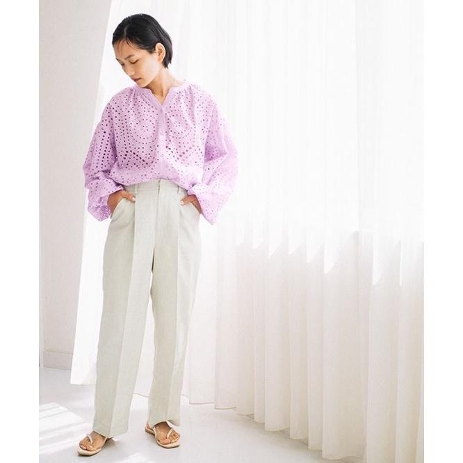 ｜上衣｜出清 白色一件 titivate  蕾絲雕花無領鏤空 武智志穂穿著 寬鬆澎袖蓬袖上衣  全新日貨 白色 M-細節圖3