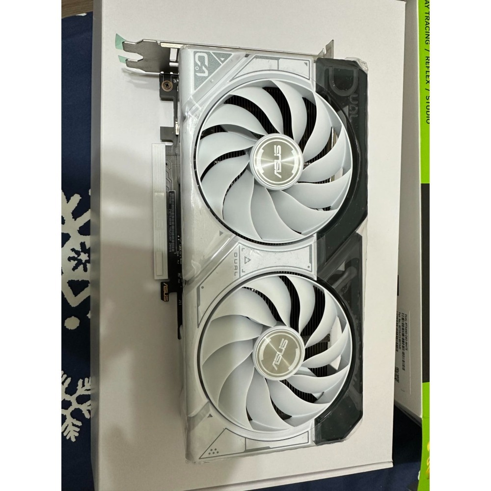 ASUS華碩 DUAL-RTX4060-O8G-WHITE 顯示卡 (長22.7cm)-細節圖6