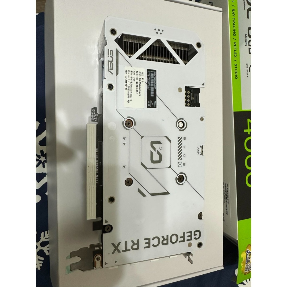 ASUS華碩 DUAL-RTX4060-O8G-WHITE 顯示卡 (長22.7cm)-細節圖7