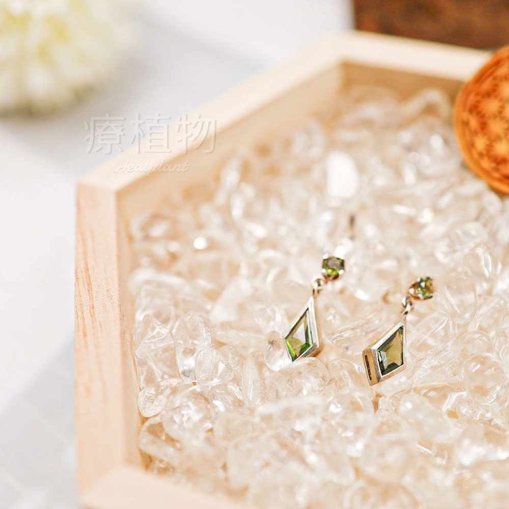 【水晶碎石】冰透白水晶 純天然 水晶之王 冰種激光料 水晶碎石 全脈輪頂輪 能量消磁淨化五行開運 松果體-細節圖4