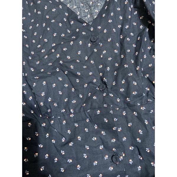 正韓🇰🇷碎花洋裝 碎花短洋-細節圖3