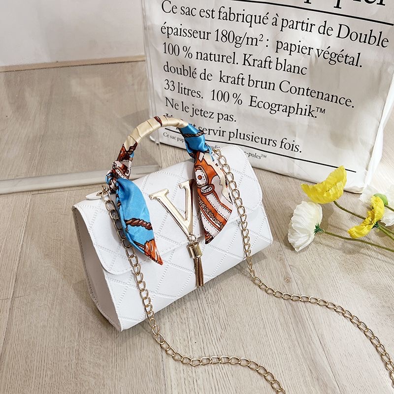 🛒shin菱格壓紋絲巾兩用包-細節圖2