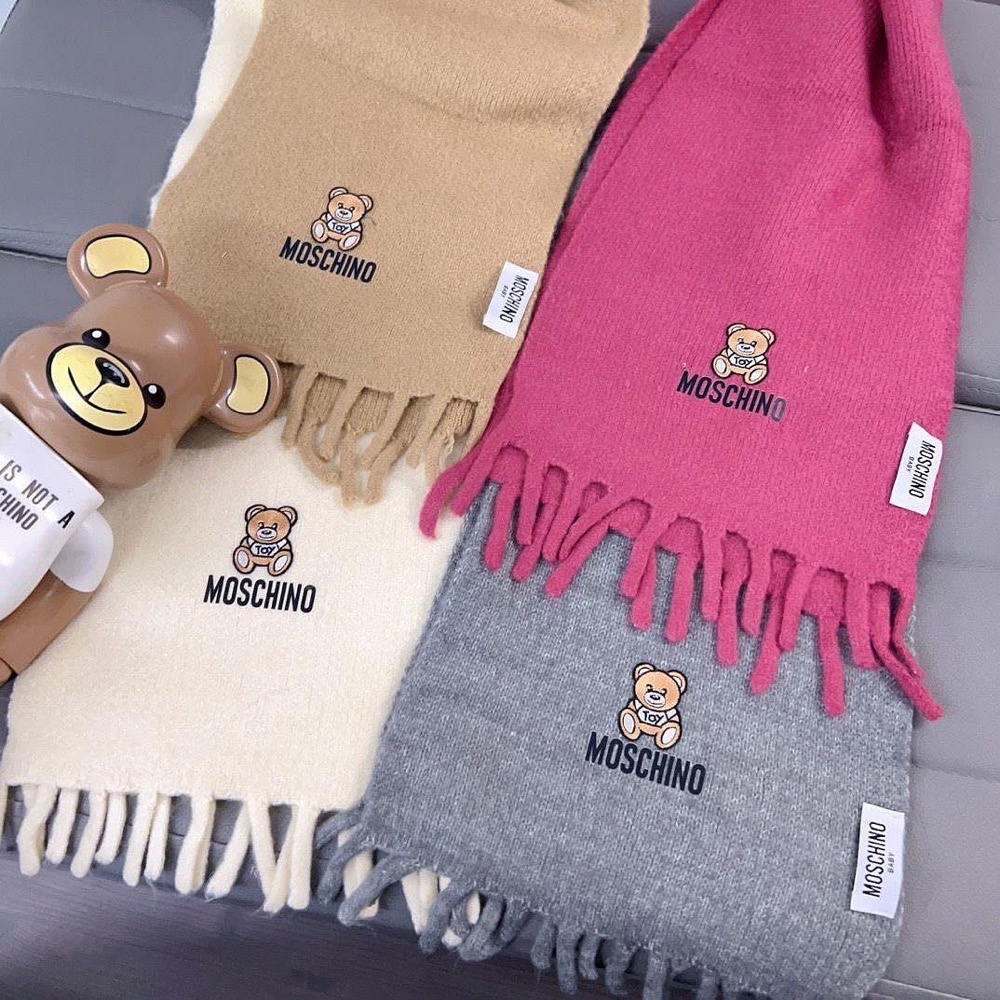 Moschino 泰迪熊圍巾🧣百搭兒童圍巾，純棉，幼兒寶寶都可以，360度可旋轉，羊絨4色兒童圍巾，針織保暖，舒適可愛曖-細節圖3