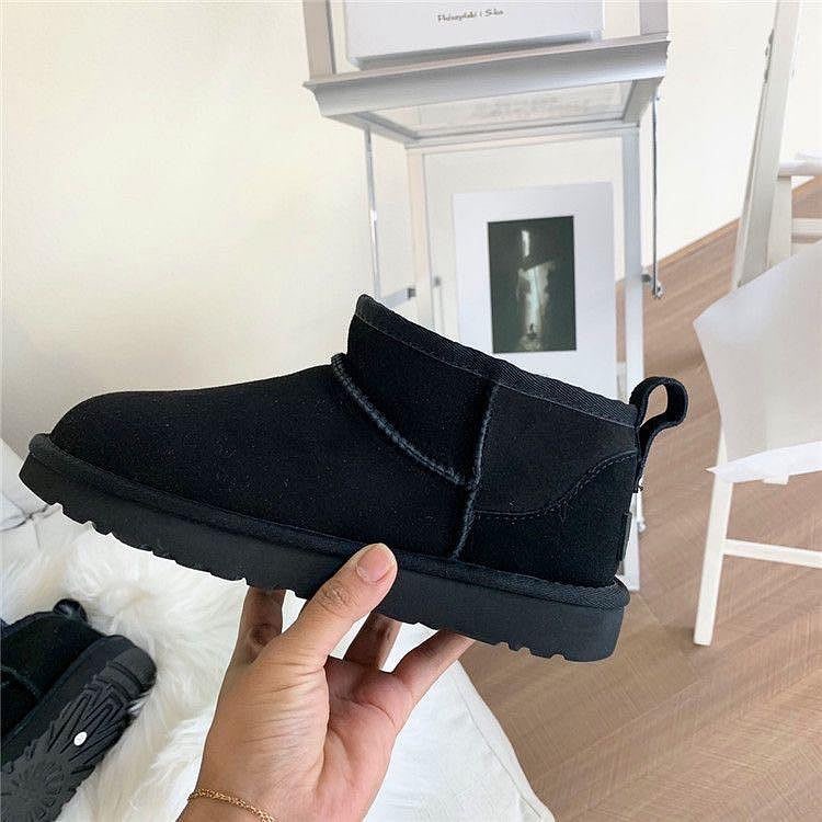 UGG mini小短筒鞋 百搭美靴👢一眼萬年 低筒筒靴 騎士靴 單靴 百搭！太顯腿細了！好棒的版型 美極了💕保暖短筒加絨-細節圖9