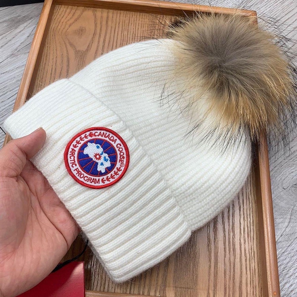 加拿大鵝 毛帽 canadagoose 羊毛繡標冷帽 加厚保暖帽針織帽百搭羊毛 毛球 毛帽 針織帽 冷帽 毛線帽 貝蕾-細節圖2