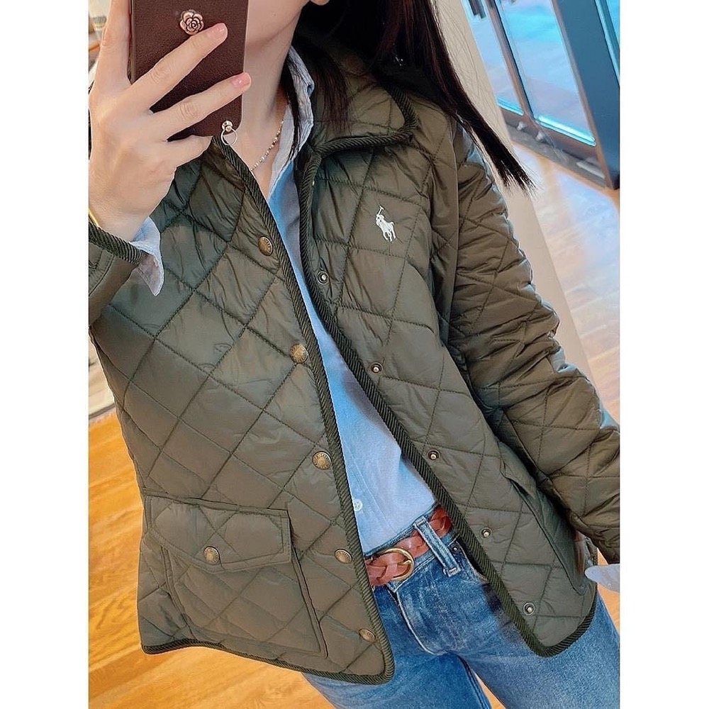 RL 外套 經典小馬刺繡 漂亮菱格白鴨絨外套 翻領夾棉 輕薄就保暖 簡約百搭羽絨外套 清新好氣質 顯白 復古高級 非常美-細節圖3