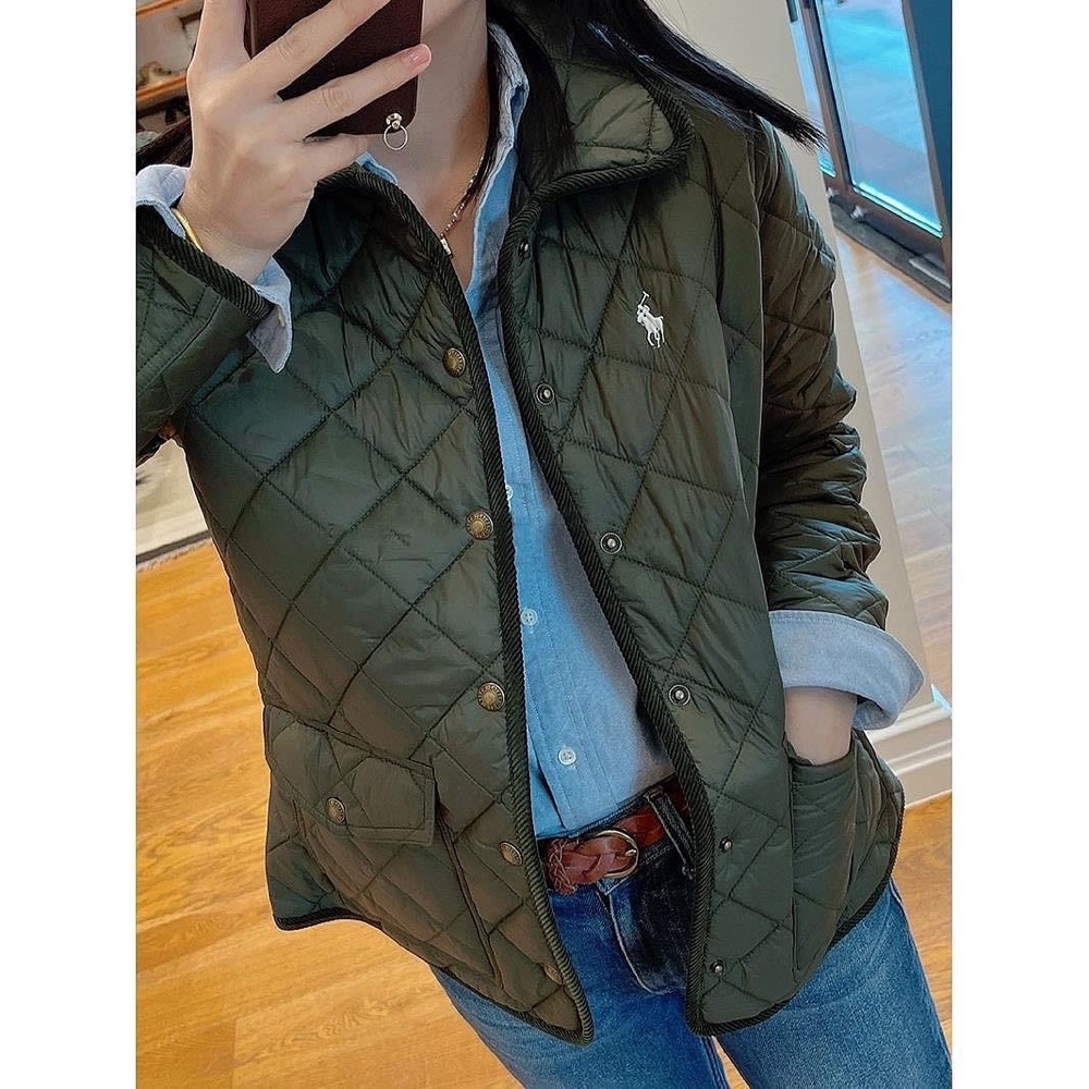 RL 外套 經典小馬刺繡 漂亮菱格白鴨絨外套 翻領夾棉 輕薄就保暖 簡約百搭羽絨外套 清新好氣質 顯白 復古高級 非常美-細節圖5