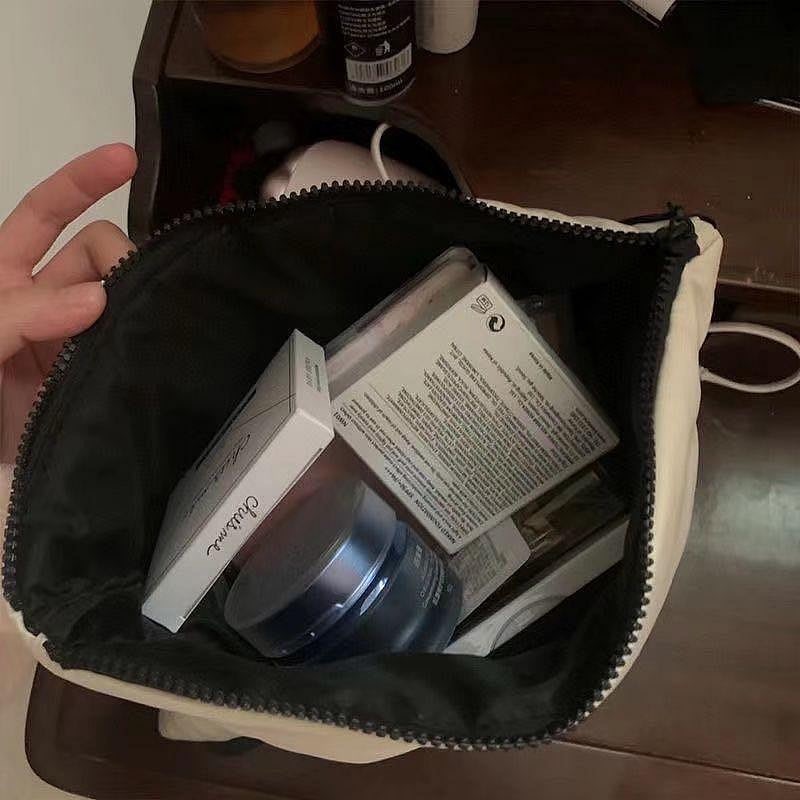 Chanel 香奈兒 化妝品 櫃稀有贈禮✨手拿包 洗漱包VIP漂亮禮大容量收納  收納包 旅行便攜平日也實用 母親節 情-細節圖4