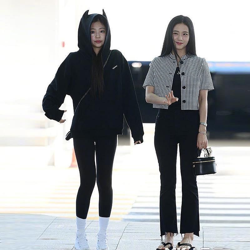 Jennie同款小惡魔連帽上衣 T恤 衛衣 休閒服 歐洲COPERNI 可鹽可甜 實穿百搭有氣質❤️-細節圖7