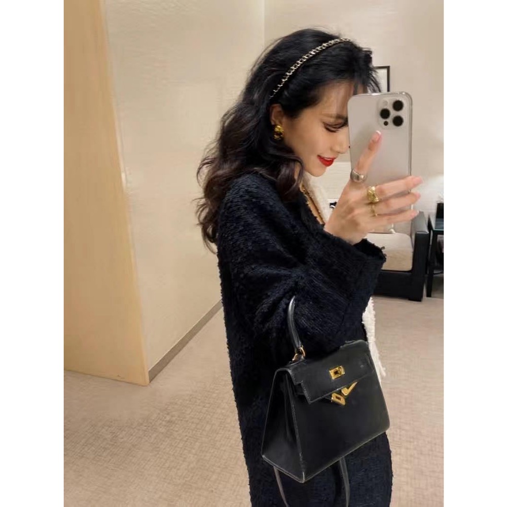 Chanel 香奈兒 經典毛呢髮束髮圈大腸圈 髮箍髮飾 美妝贈品vip漂亮禮 母親節 情人節 交換禮物 聖誕禮物 生日禮-細節圖3