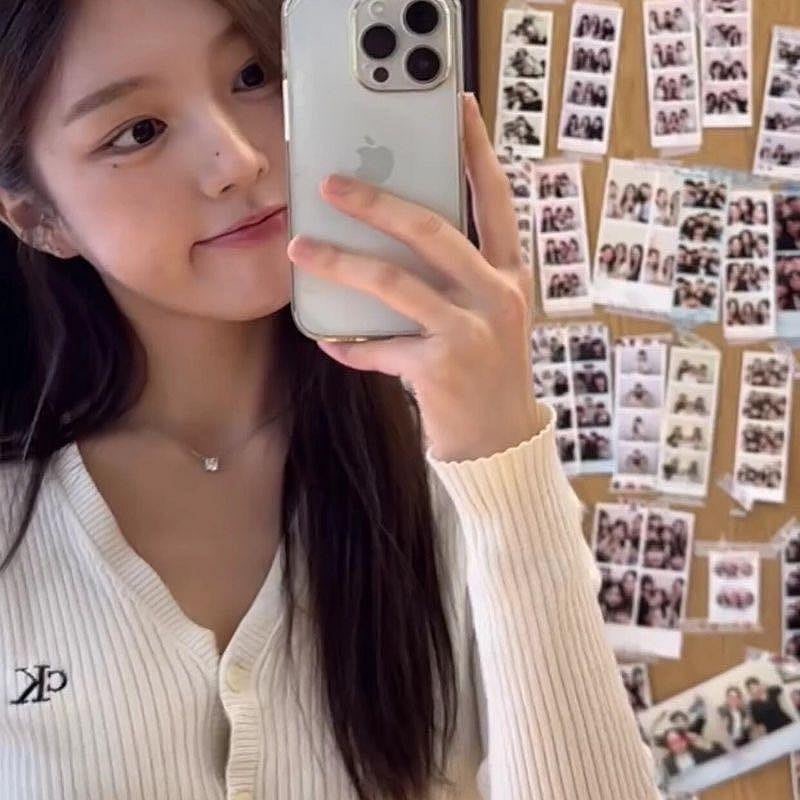 blackpink Jennie CK針織衫 白色刺繡修身針織小外套 上衣 開襟衫 基礎款百搭 永不退流行的不敗單品-細節圖7