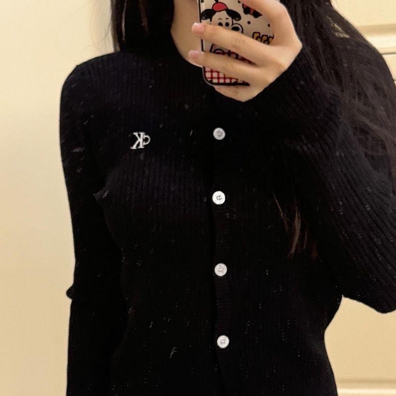 blackpink Jennie CK針織衫 白色刺繡修身針織小外套 上衣 開襟衫 基礎款百搭 永不退流行的不敗單品-細節圖10