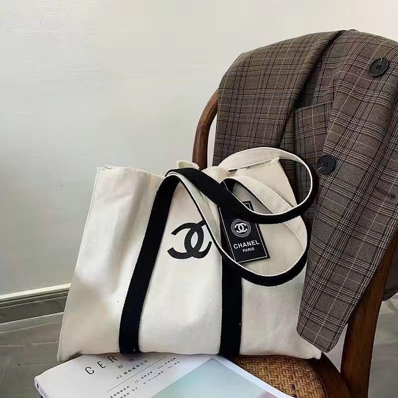 Chanel 香奈兒 VIP限量贈品禮 帆布包 托特包 肩背包 手提包 大雙C環保購物袋 VIP限量贈品禮 方便實用 好-細節圖3