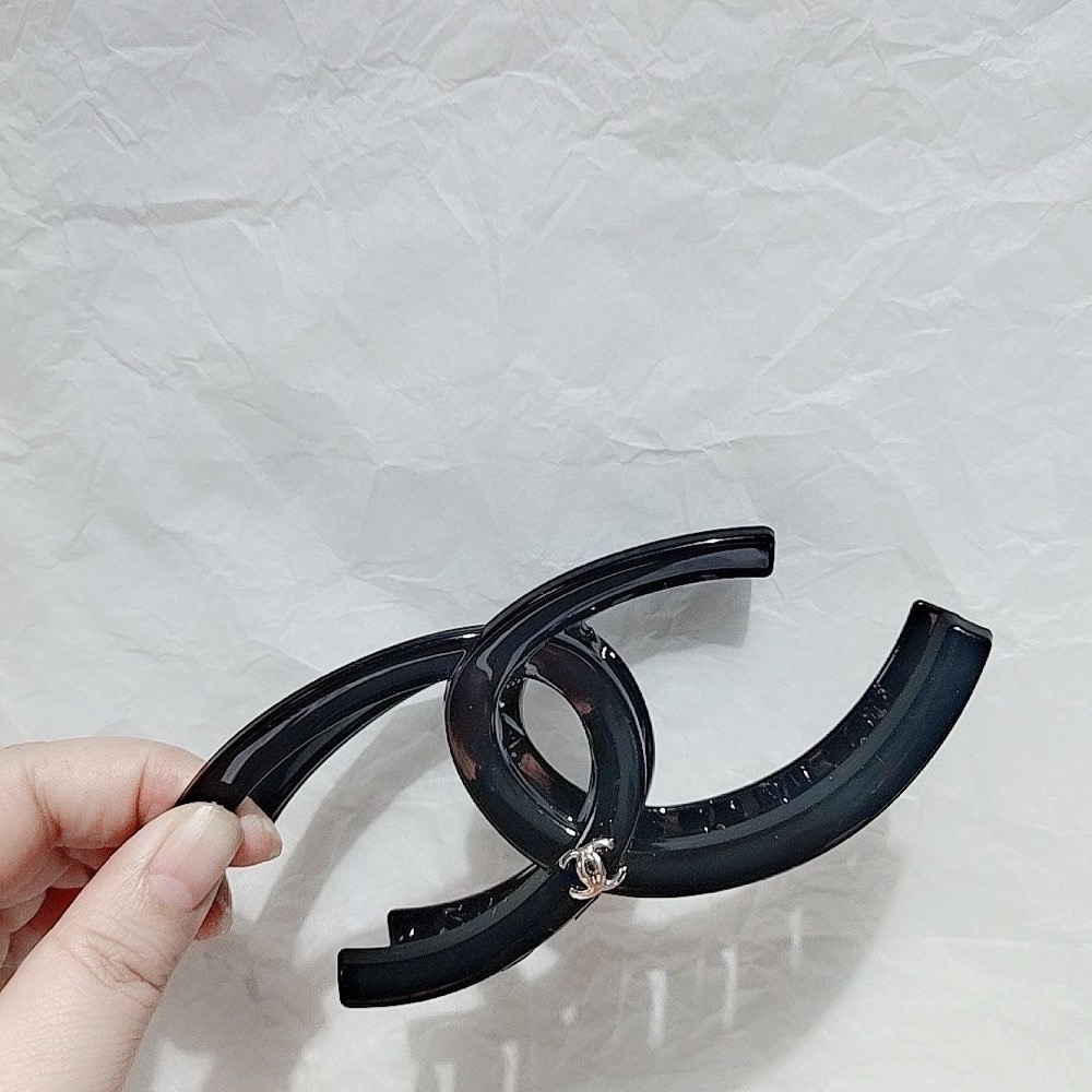 Chanel 香奈兒 VIP贈品 經典大雙c髮夾 鯊魚夾 抓夾 髮飾 顏色太美太Q ❤️馬尾夾 後腦勺夾-細節圖3