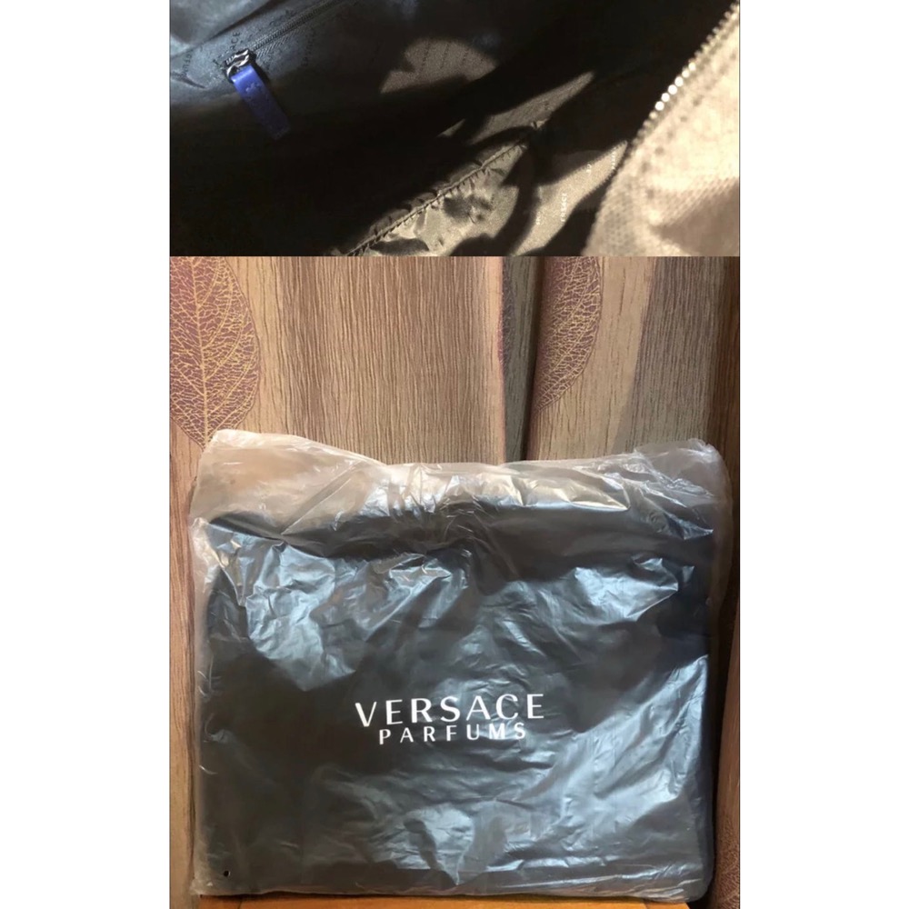 VERSACE 凡賽斯 黑色輕便大容量旅行袋 健身包 斜挎帶可拆卸 VIP限量禮 方便實用 品牌精神 簡約耐看-細節圖5