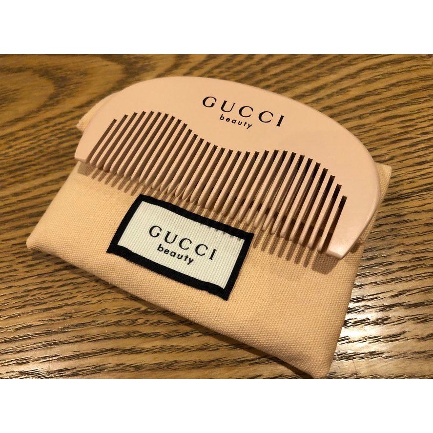 Gucci 美妝櫃台 VIP限量禮品便攜，梳子+收納袋，好可愛小碎花💕送禮自用兩相宜❤️-細節圖2