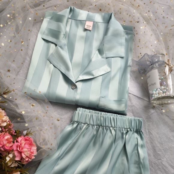 VS 維多利亞的秘密真絲綢睡衣 居家服 女星愛用款 高級舒服短袖短褲家居服套裝 我自己也超級喜歡 太舒適了-細節圖9