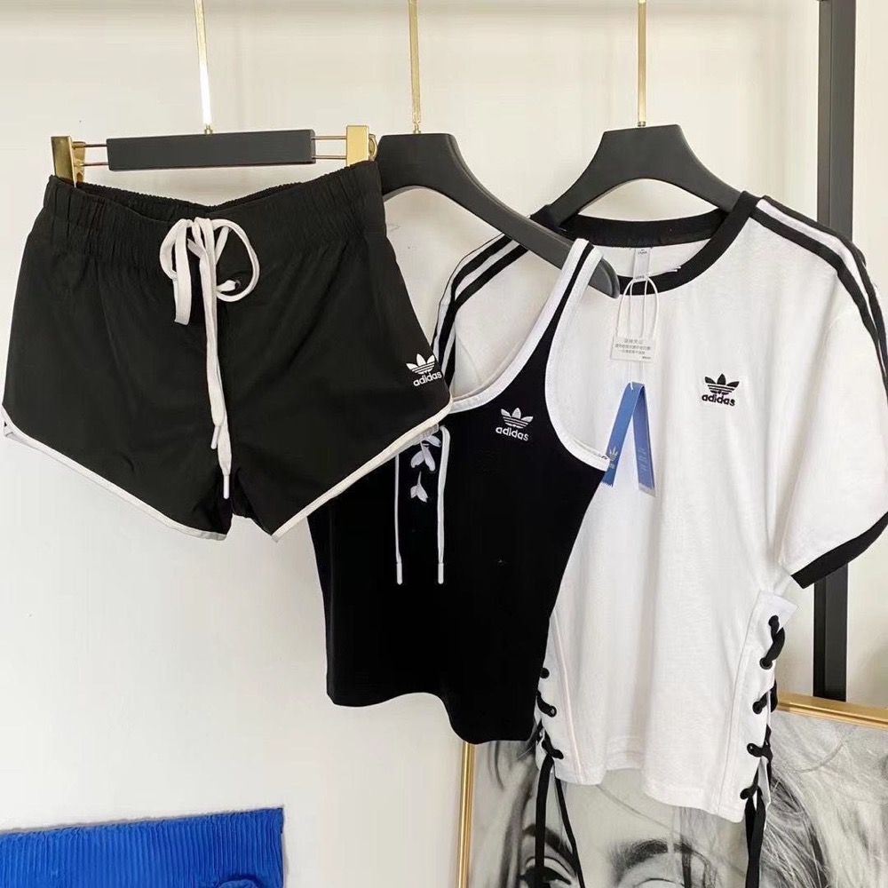 Adidas T恤 休閒套裝 運動套裝 背心 短褲 小可愛 小性感 修身拉繩設計 吊帶背心刺繡字母短褲綁帶上衣 可可愛愛-細節圖4
