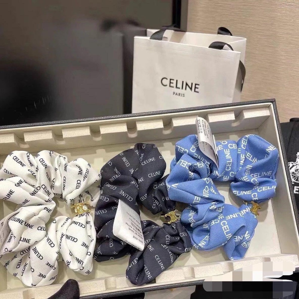 VIP漂亮禮❤️Lisa款 Celine 凱旋門大腸圈 圈 髮夾 髮飾 高級感頭飾 相當實用又美！母親節 情人節 交換禮物-細節圖3