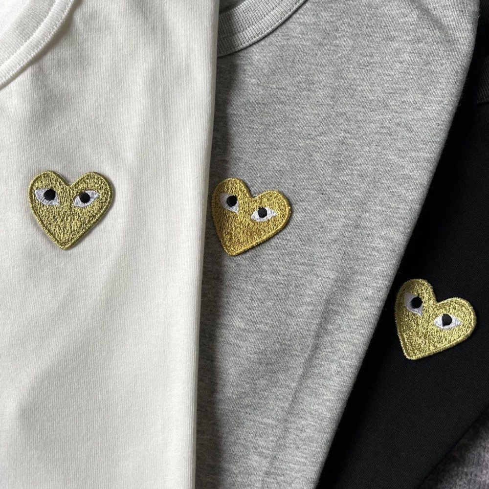 PLAY 潮牌 川久保玲 T恤 經典愛心上衣 四季百搭！ 特殊金❤️情侶款 分男S-XL及女s-L（留言身高體重）-細節圖2