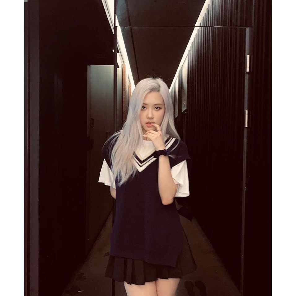 BlackPink Rose朴彩英同款 韓國 學院風 背心 針織衫 毛衣馬甲 打底衫 百搭永不退流行的氣質單品-細節圖3