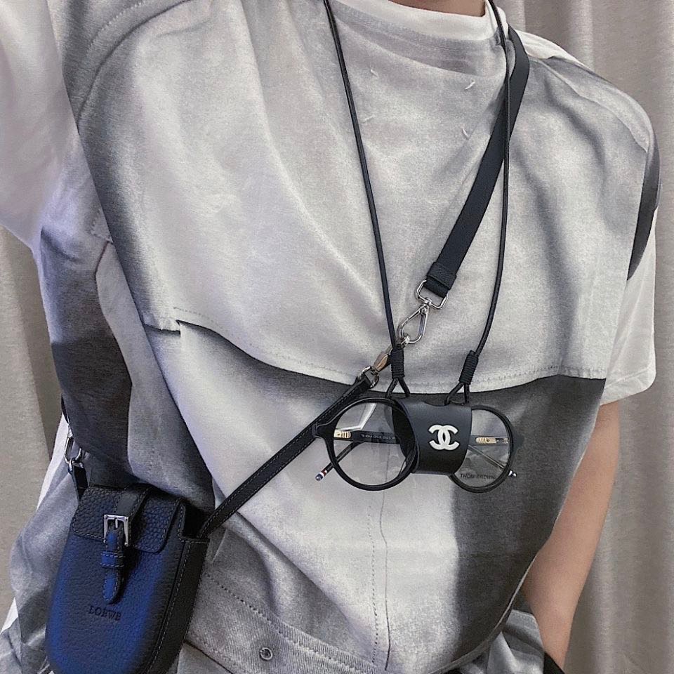 Chanel 香奈兒 化妝品VIP漂亮禮 眼鏡繩 眼鏡防丟神奇 復古好氣質 眼鏡盒 造型搭配時尚-細節圖5
