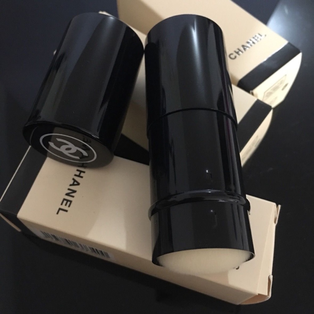 香奈兒 Chanel 蘑菇頭便攜式伸縮腮紅刷蜜粉刷散粉刷帶蓋軟毛點彩化妝刷 蓬松 刷具好用且顏值高❤️-細節圖3