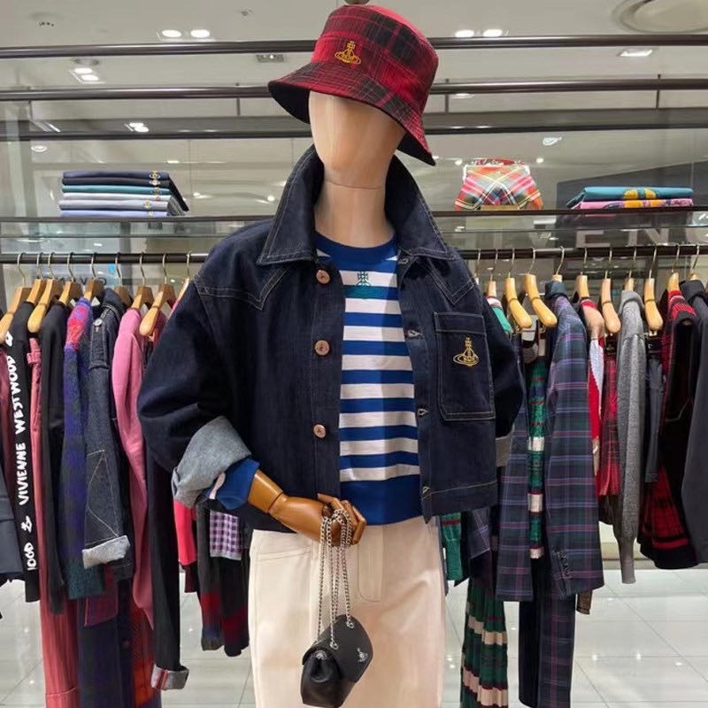 Vivienne Westwood 復古寬松短款牛仔外套 顯用瘦拉長比例 氣質出眾版型設計感👍-細節圖2